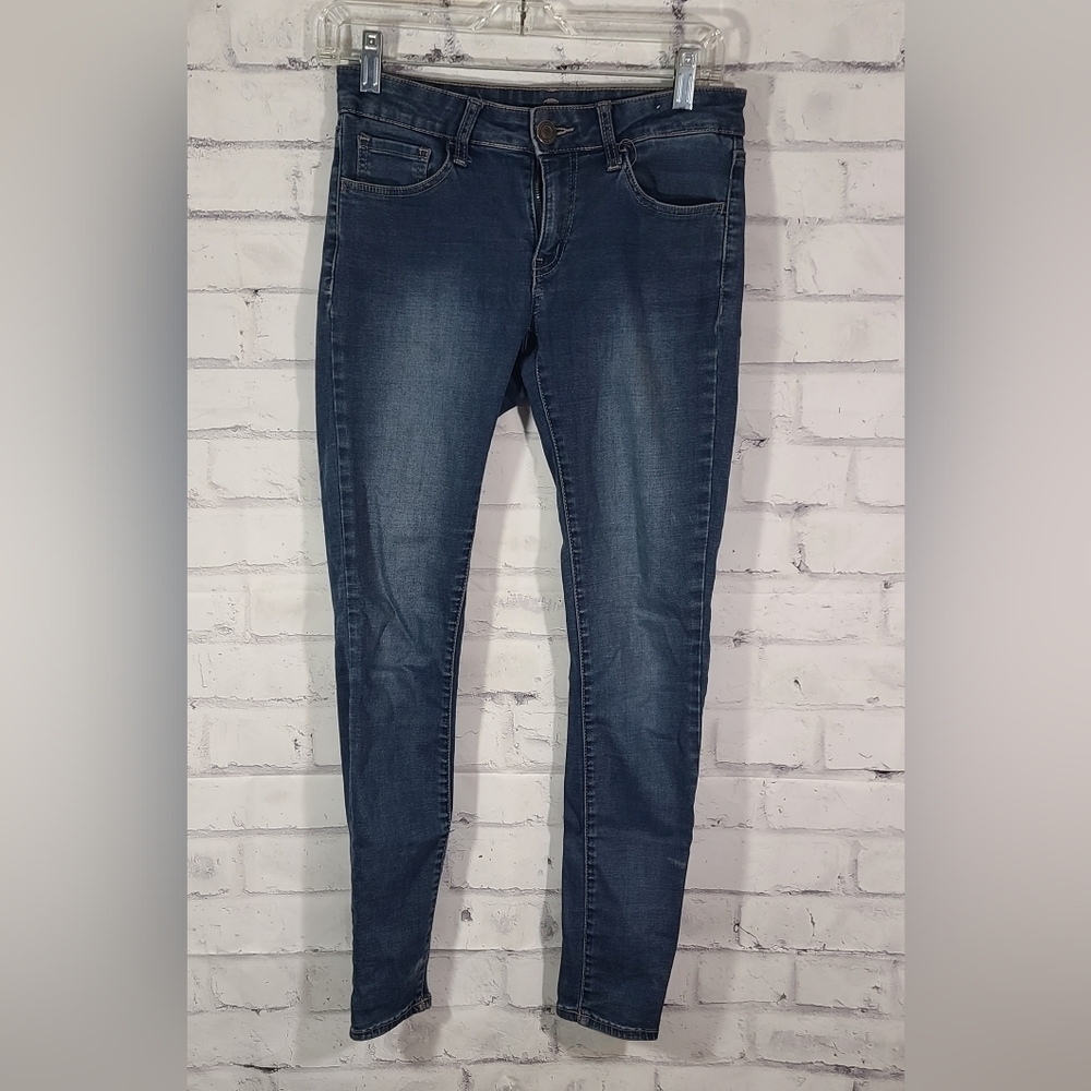 SO Juniors Dark Wash Jeans, Sz 5